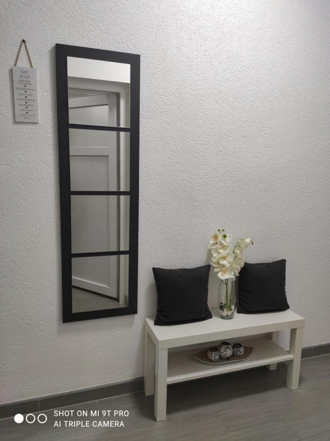 Apartments Airport Inn Dubrave Gornje Екстериор снимка