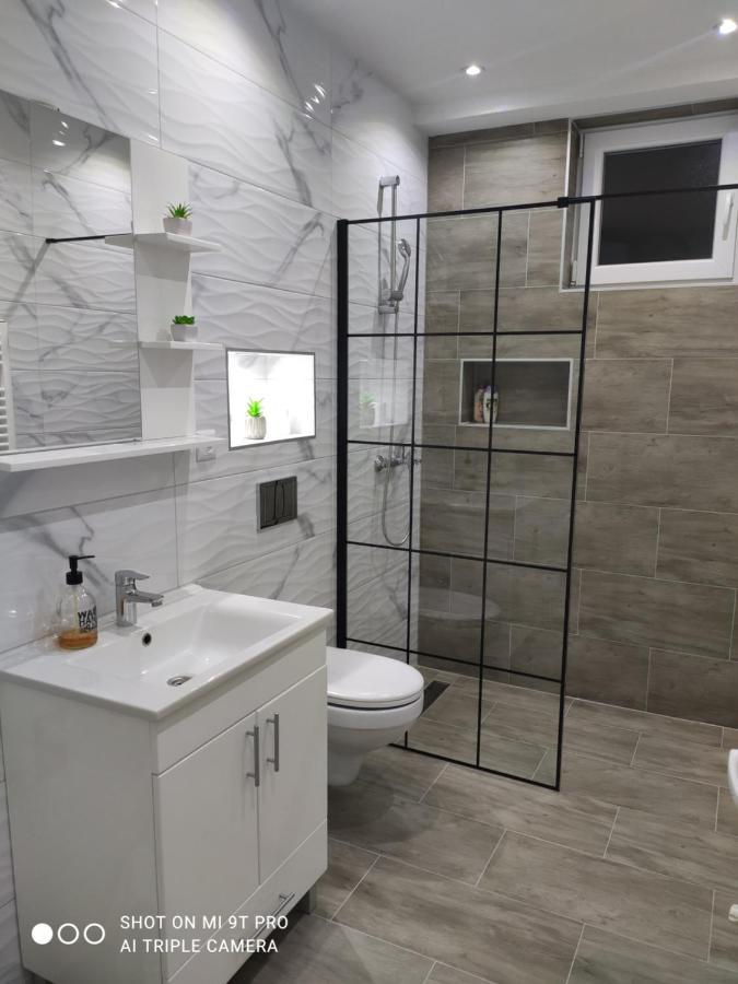 Apartments Airport Inn Dubrave Gornje Екстериор снимка