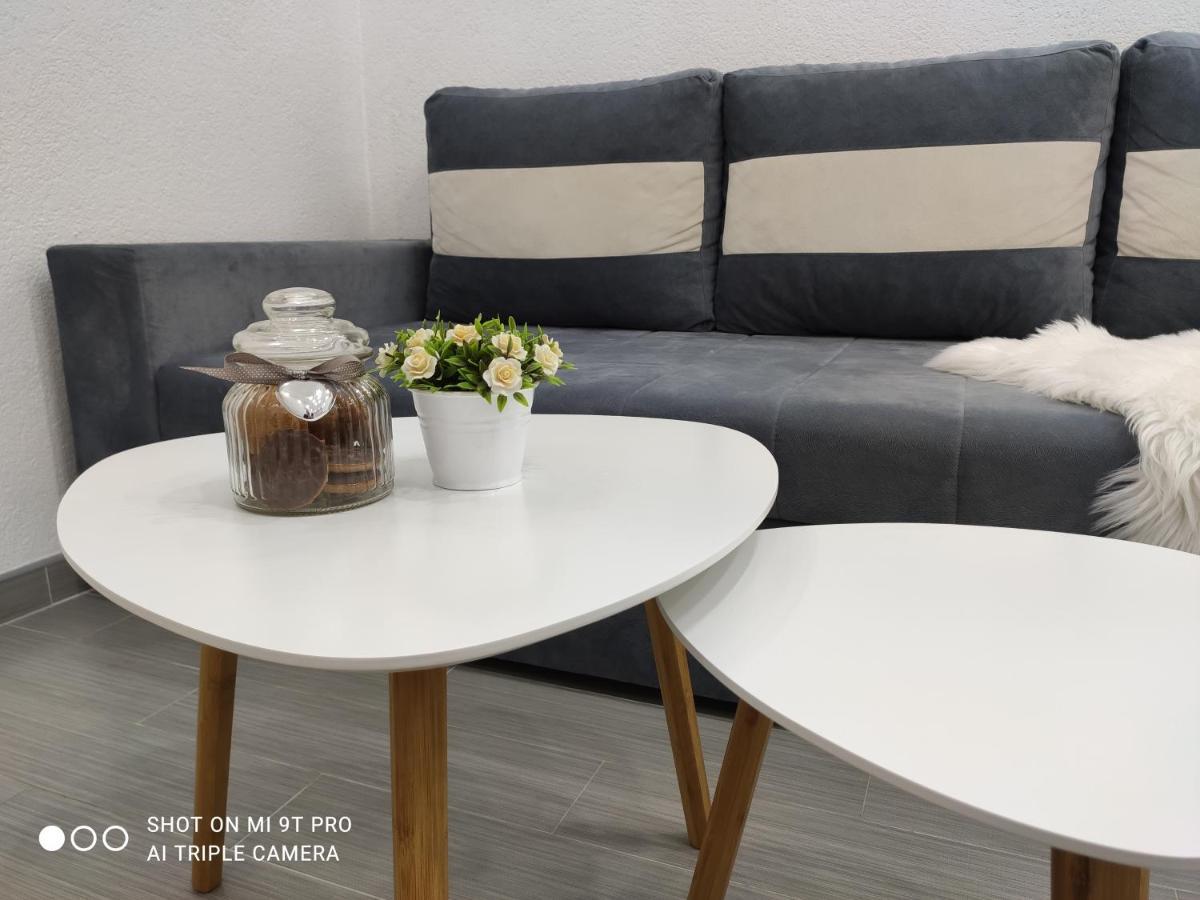 Apartments Airport Inn Dubrave Gornje Екстериор снимка